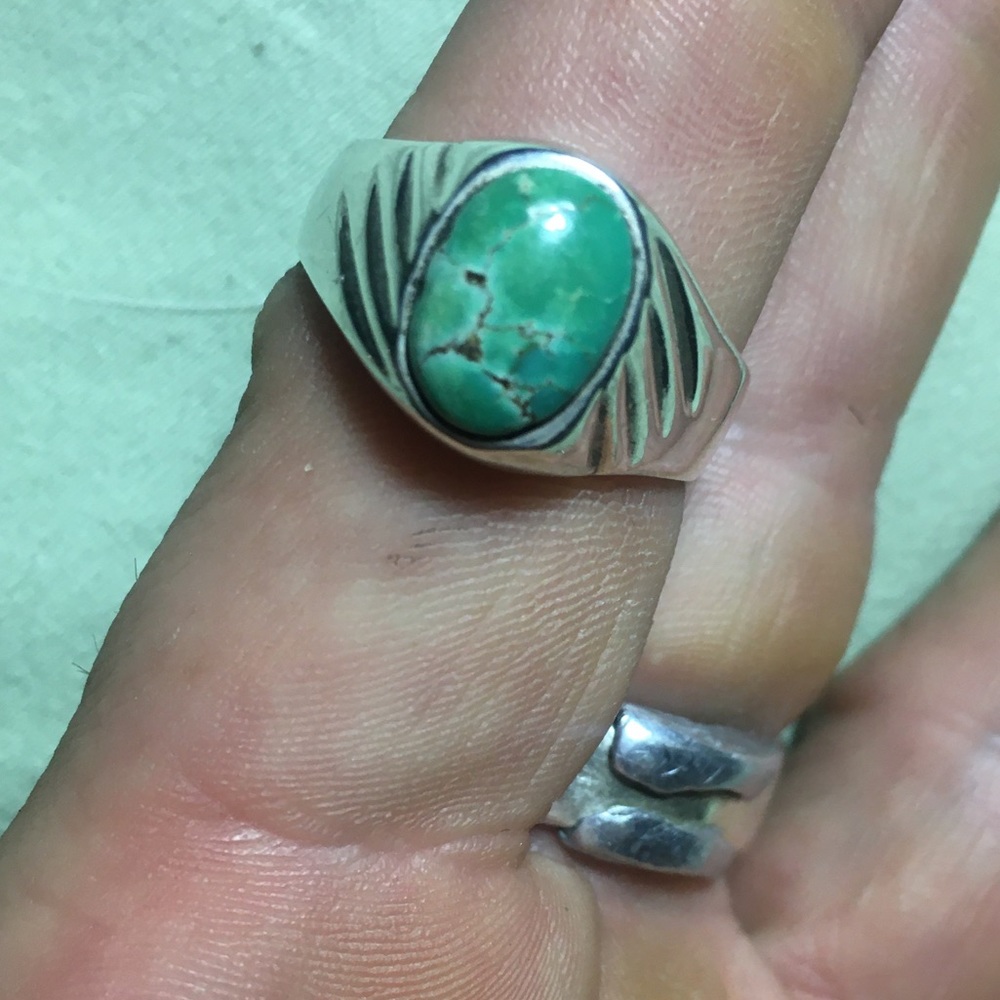 .925 solid sterling silver turquoise ring (Men’s)